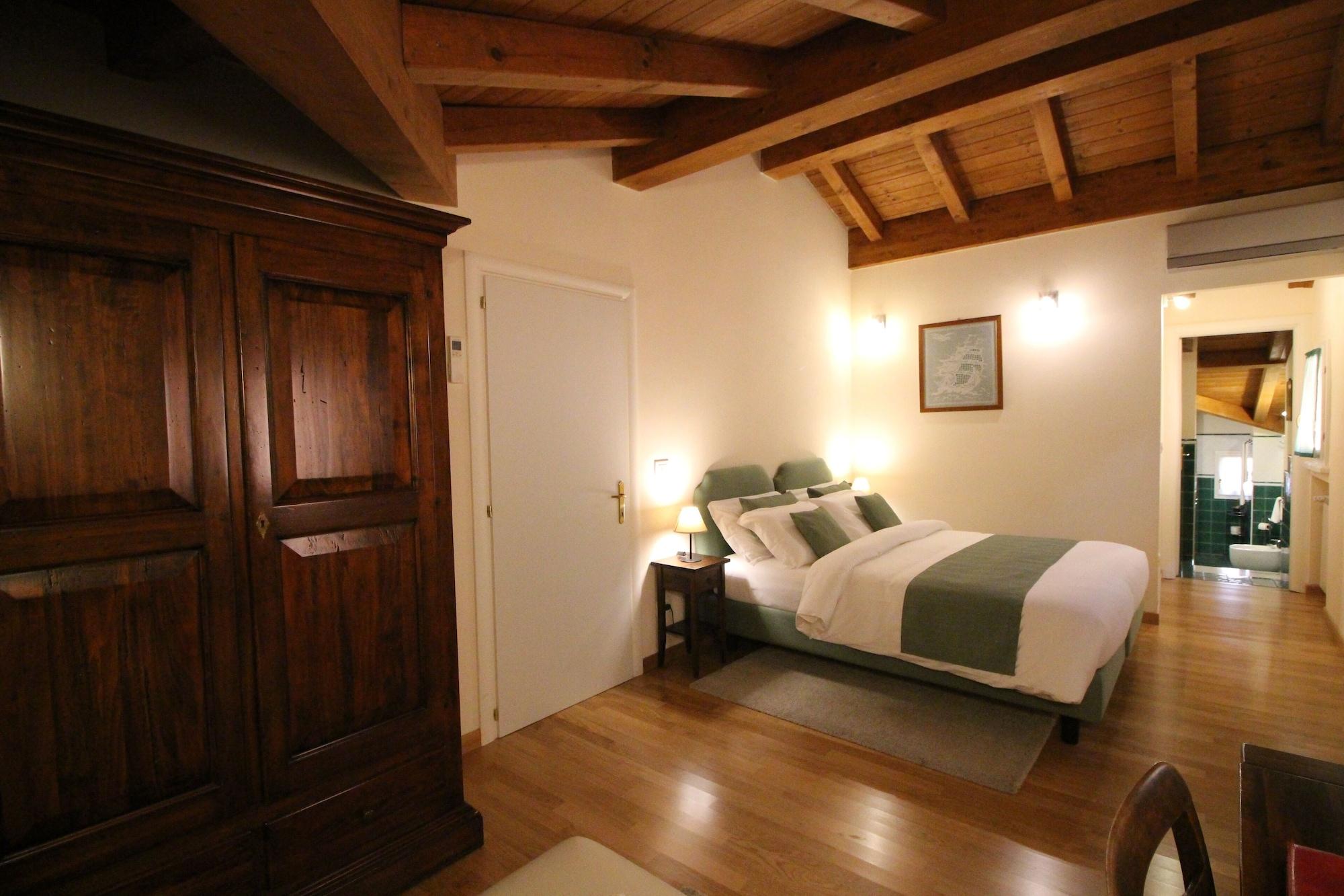 Casa Miramonte Hotel Bologna Bagian luar foto