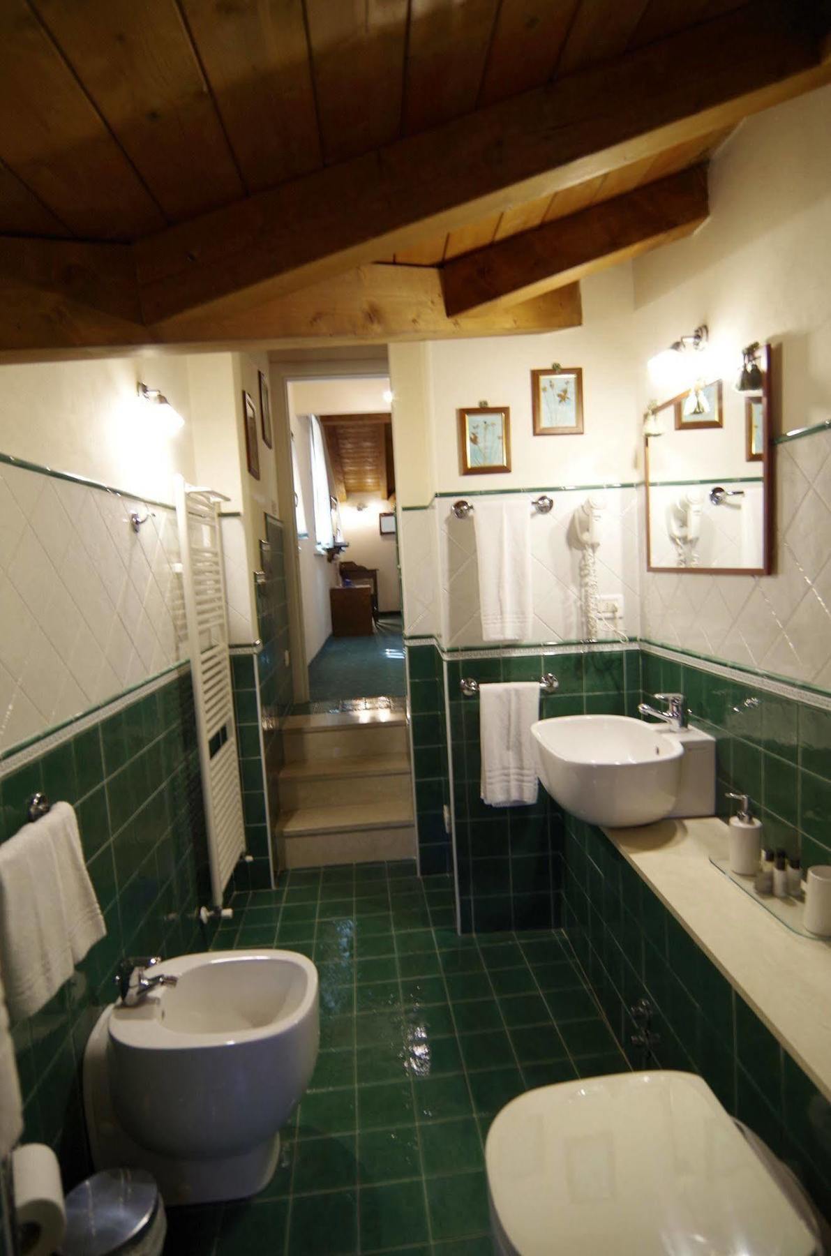 Casa Miramonte Hotel Bologna Bagian luar foto